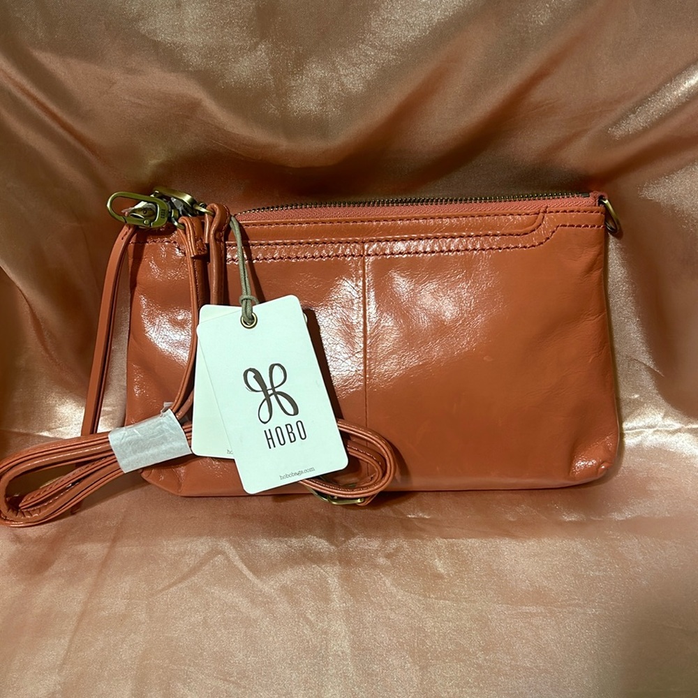 HOBO Crossbody Bag in Rich Tan